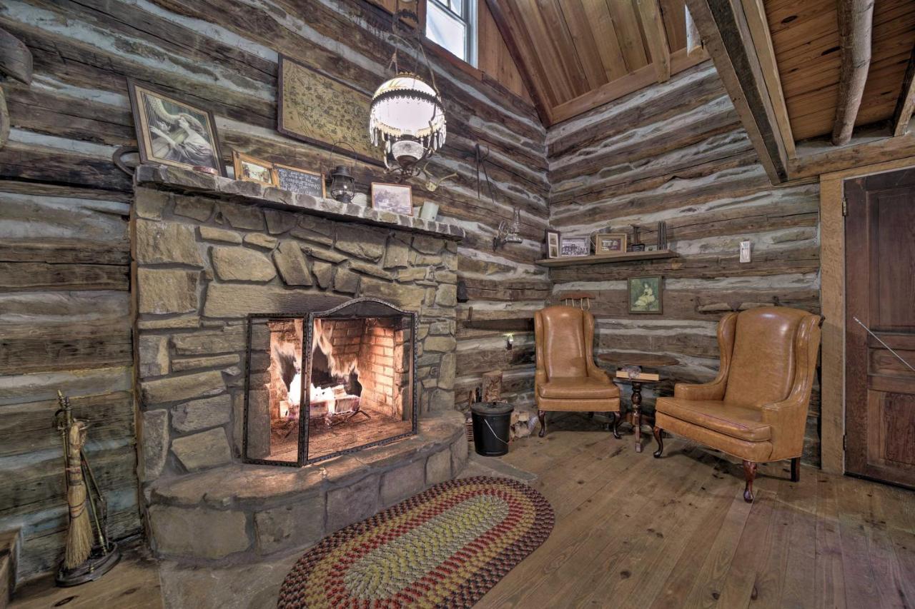 Historic Cabin Grill And Hiking Trail Access! Брайсон-Сити Экстерьер фото